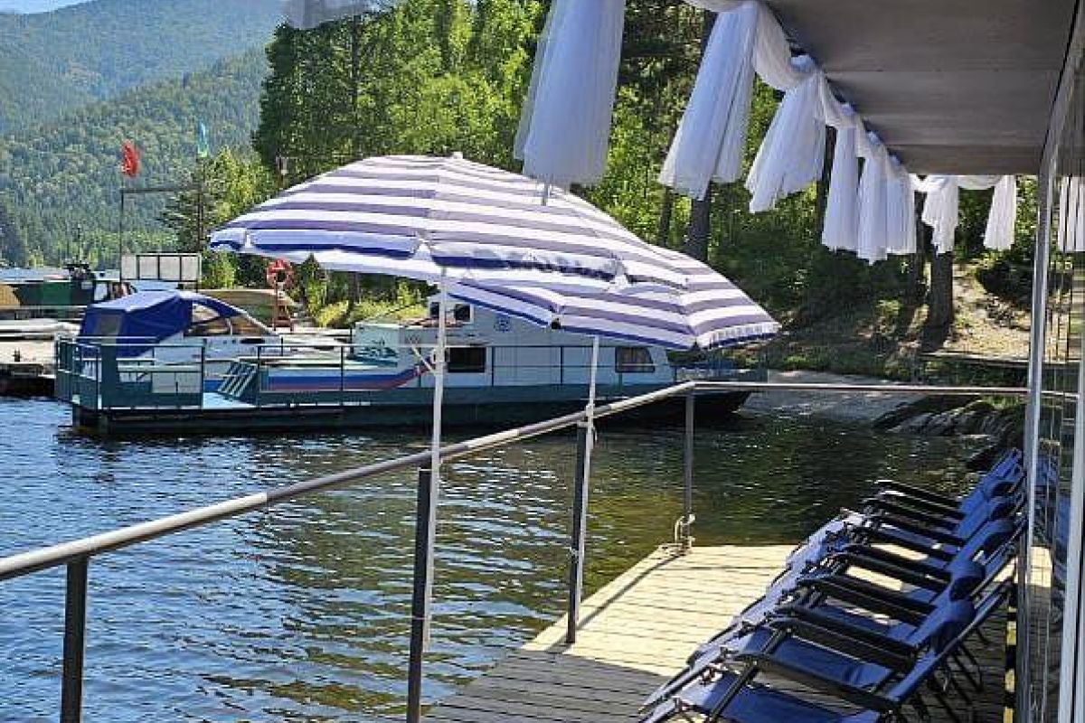 СШГЭС с отдыхом на Енисейском пирсе