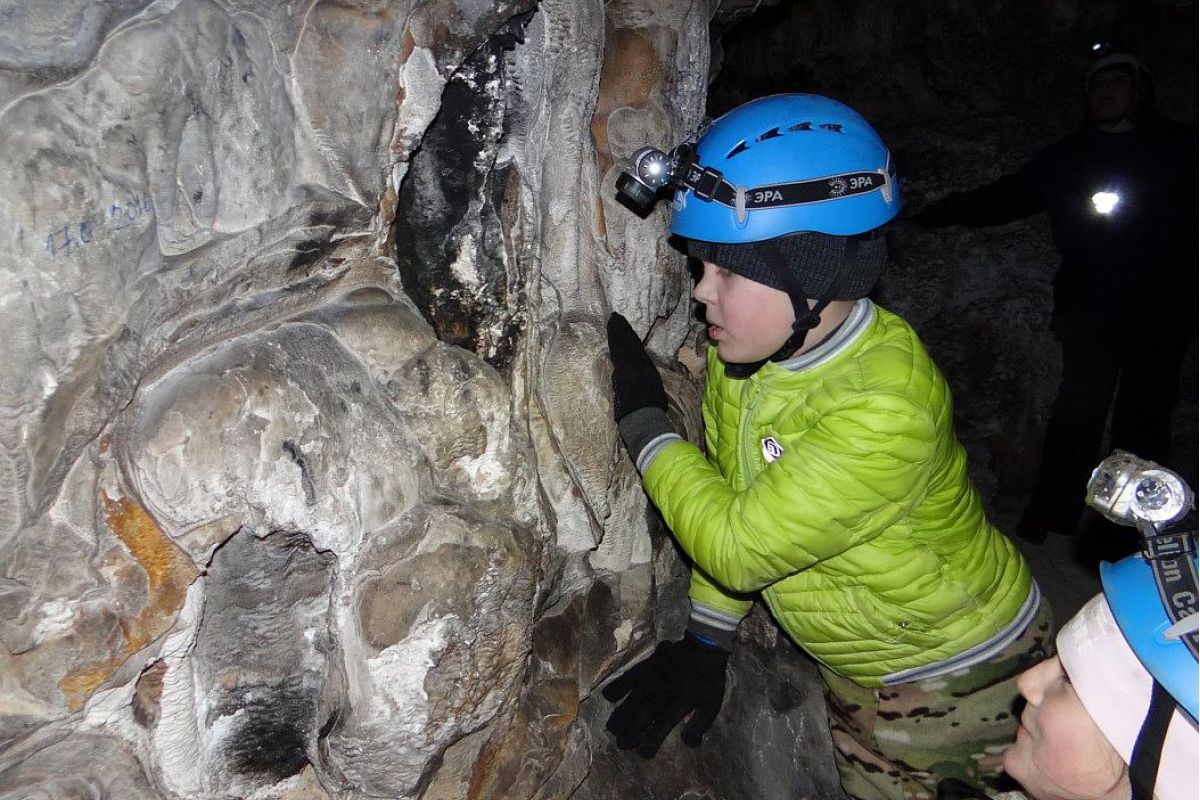 Экскурсия для школьников в Бородинскую пещеру