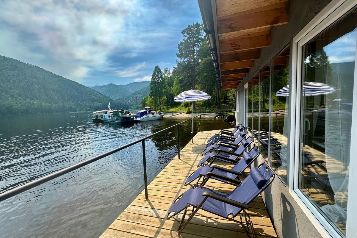 СШГЭС с отдыхом на Енисейском пирсе