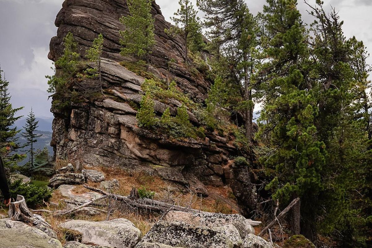 Экскурсия в "Каменный город" парк Ергаки