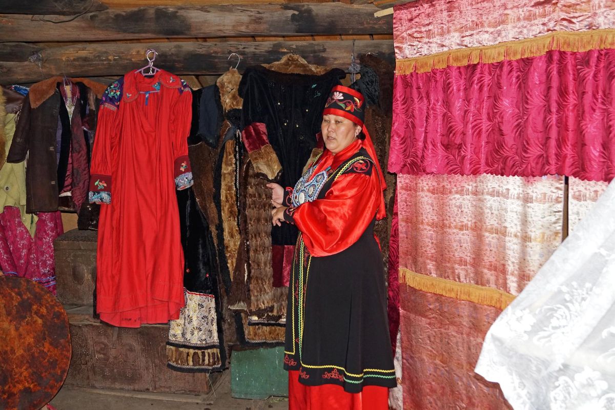 Экскурсия Улуг Хуртуях Тас + Казановка + обед. Места силы Хакасии