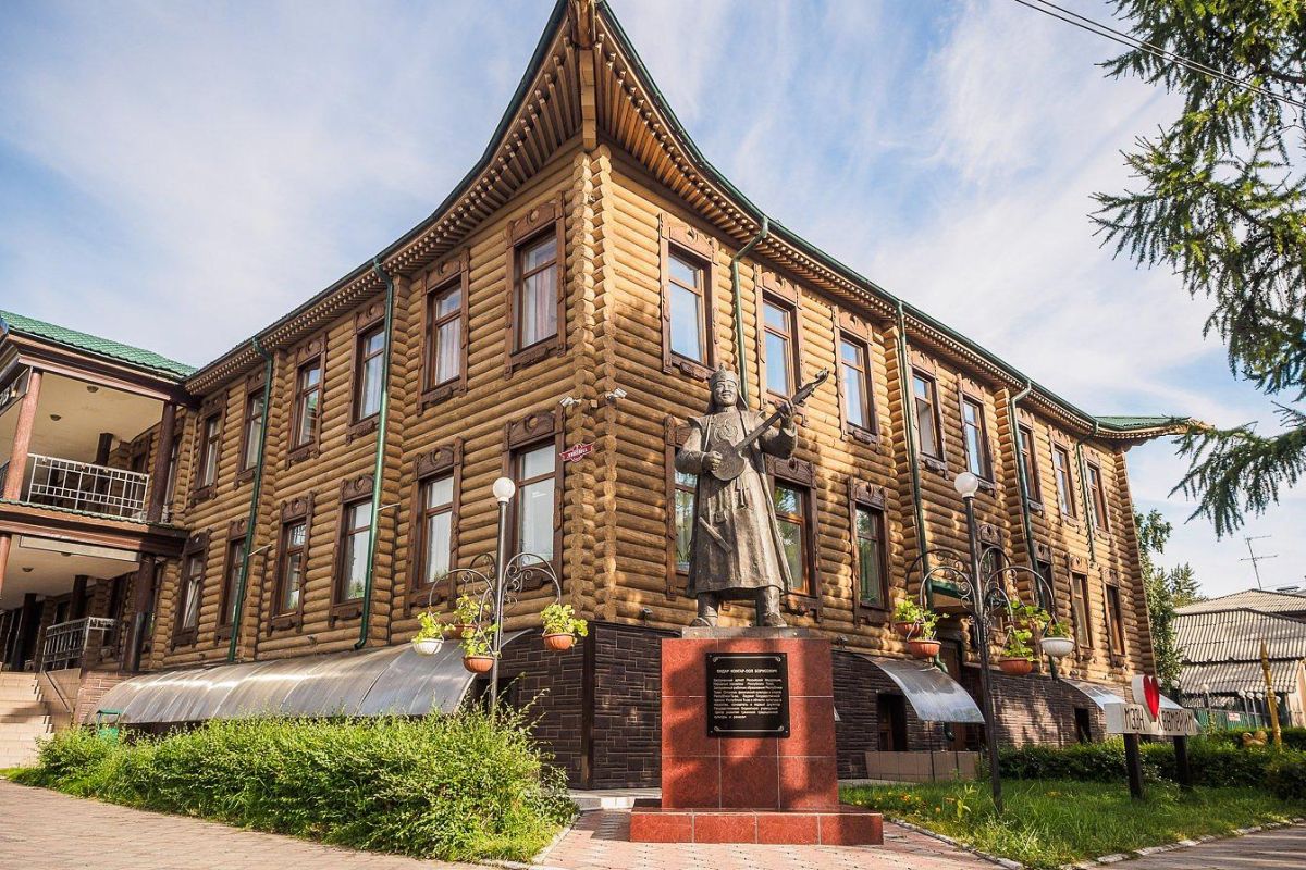 Путешествие  к центру Азии - мини тур в Туву