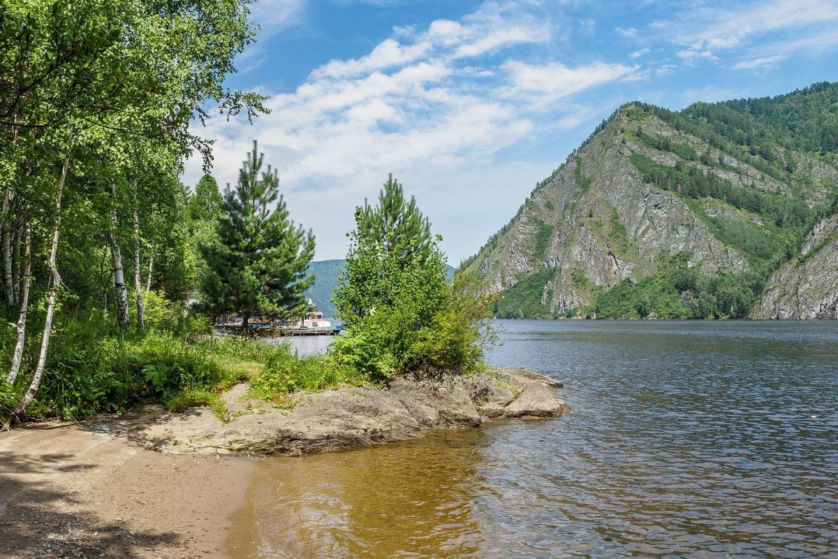 СШГЭС с отдыхом на Енисейском пирсе