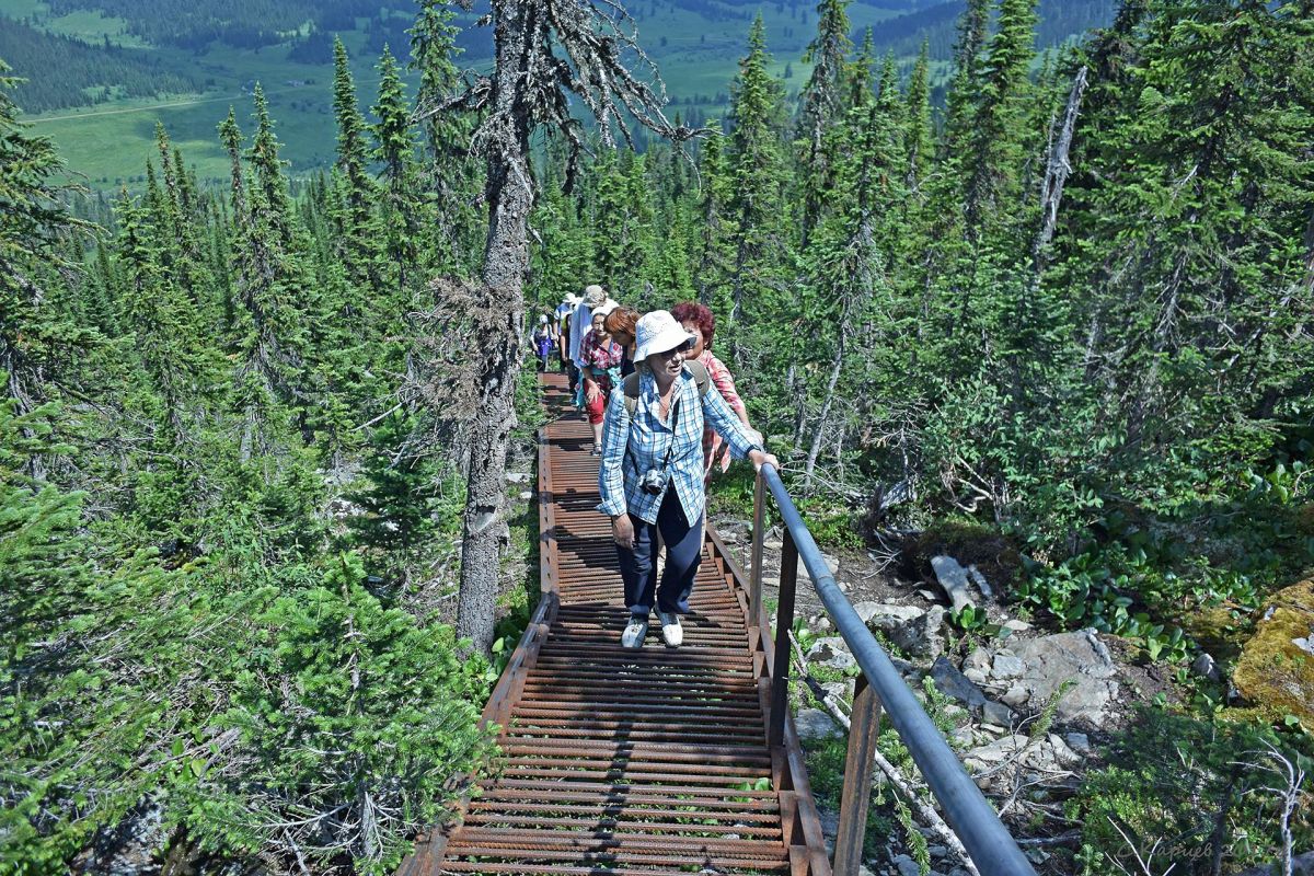 Экскурсия в "Каменный город" парк Ергаки