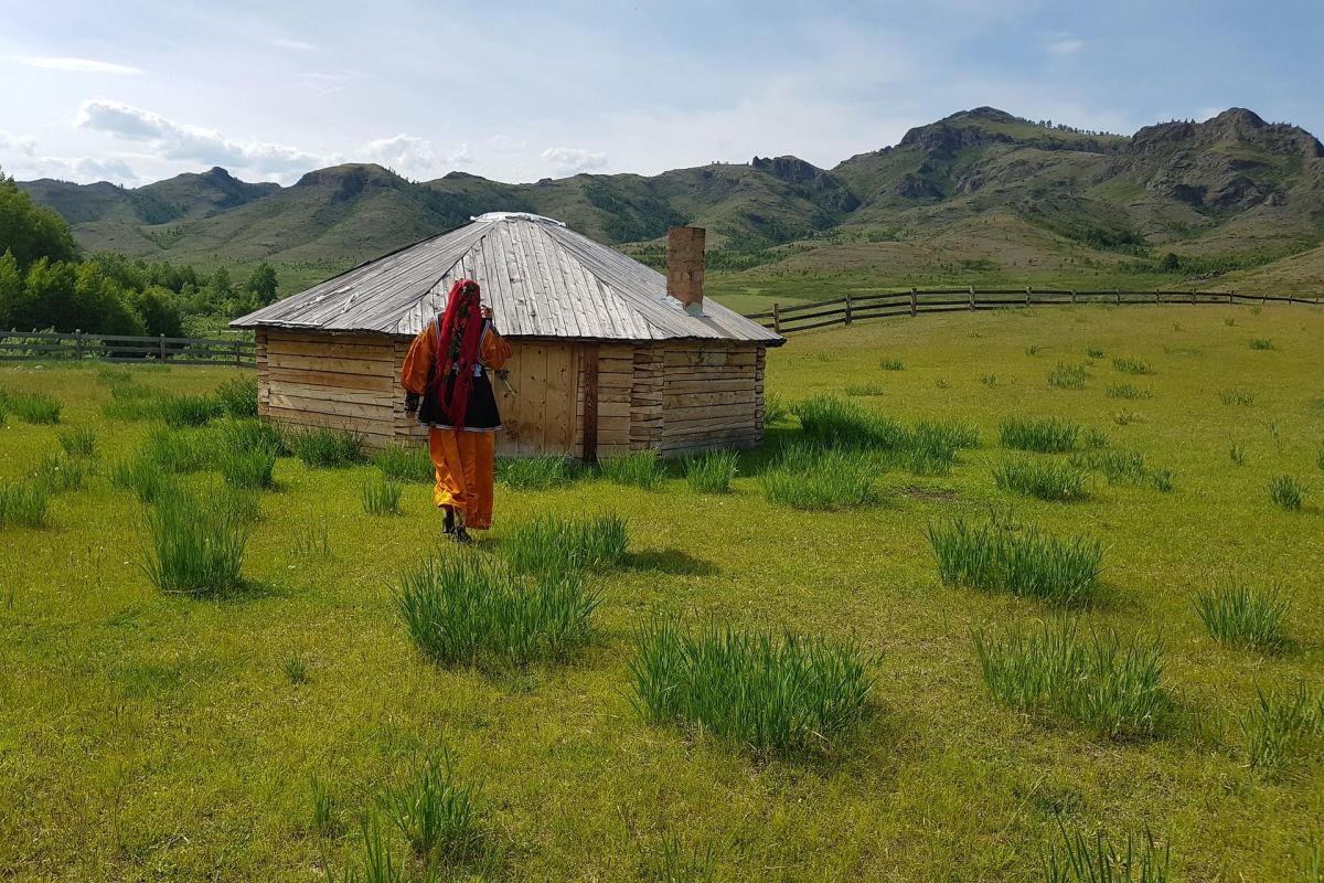 Экскурсия Улуг Хуртуях Тас + Казановка + обед. Места силы Хакасии