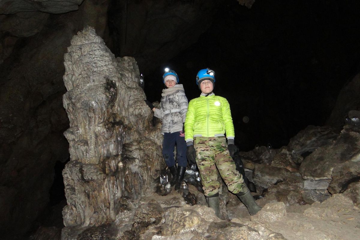 Экскурсия для школьников в Бородинскую пещеру