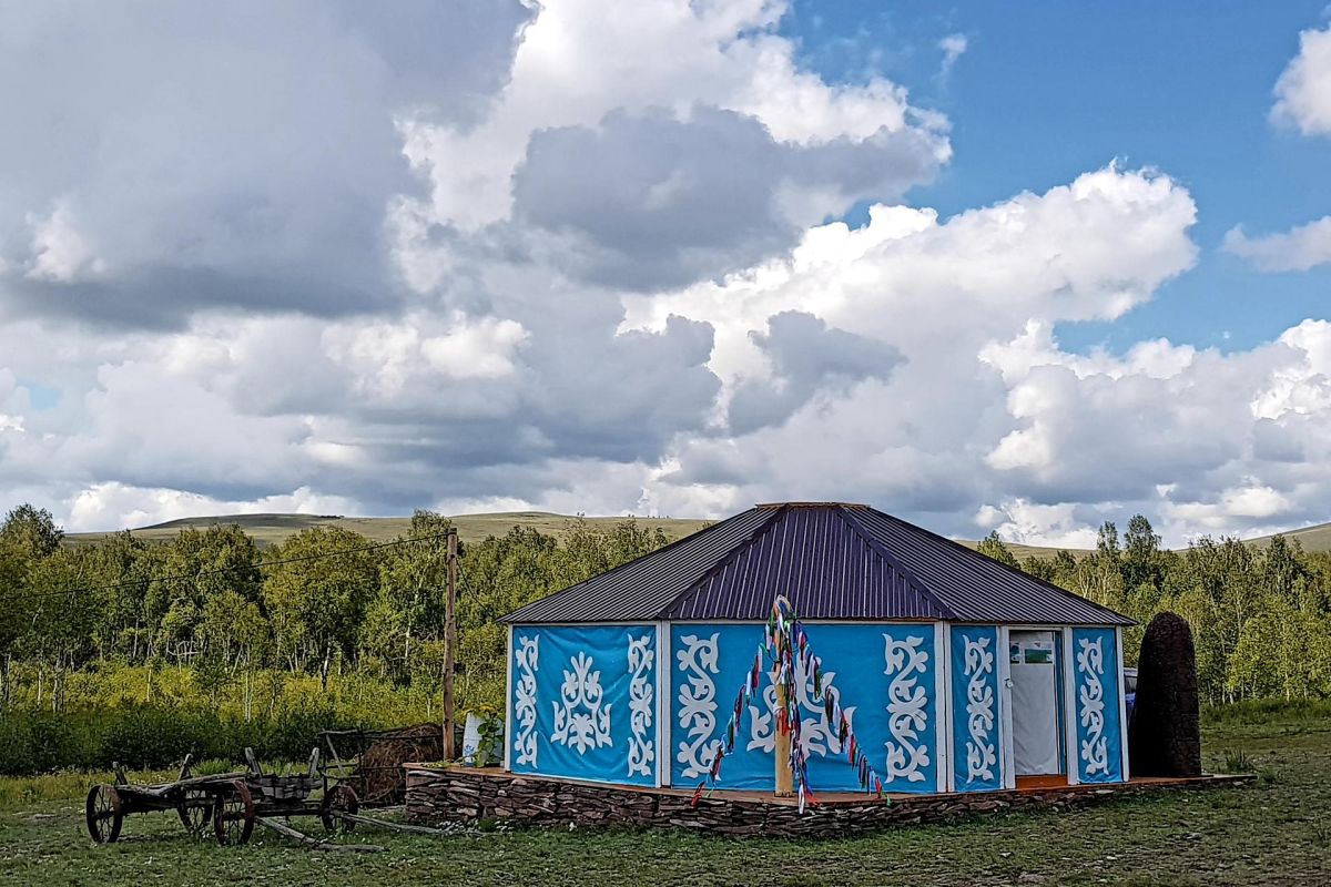 Экскурсия "Сундуки+Туимский провал"