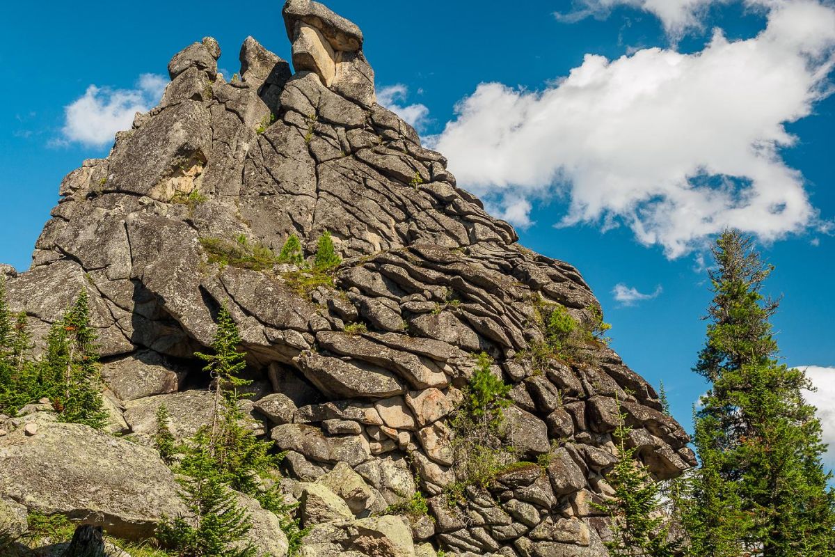Экскурсия в "Каменный город" природный парк Ергаки