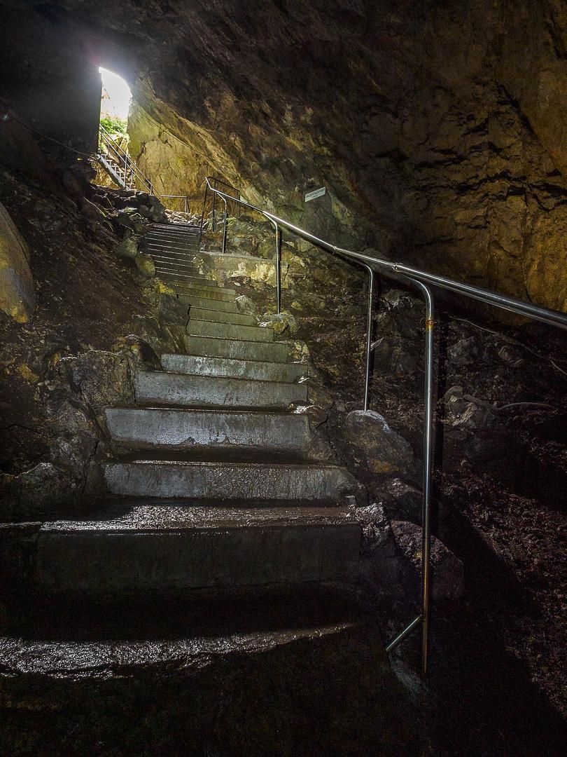 Экскурсия для школьных групп в Бородинскую пещеру